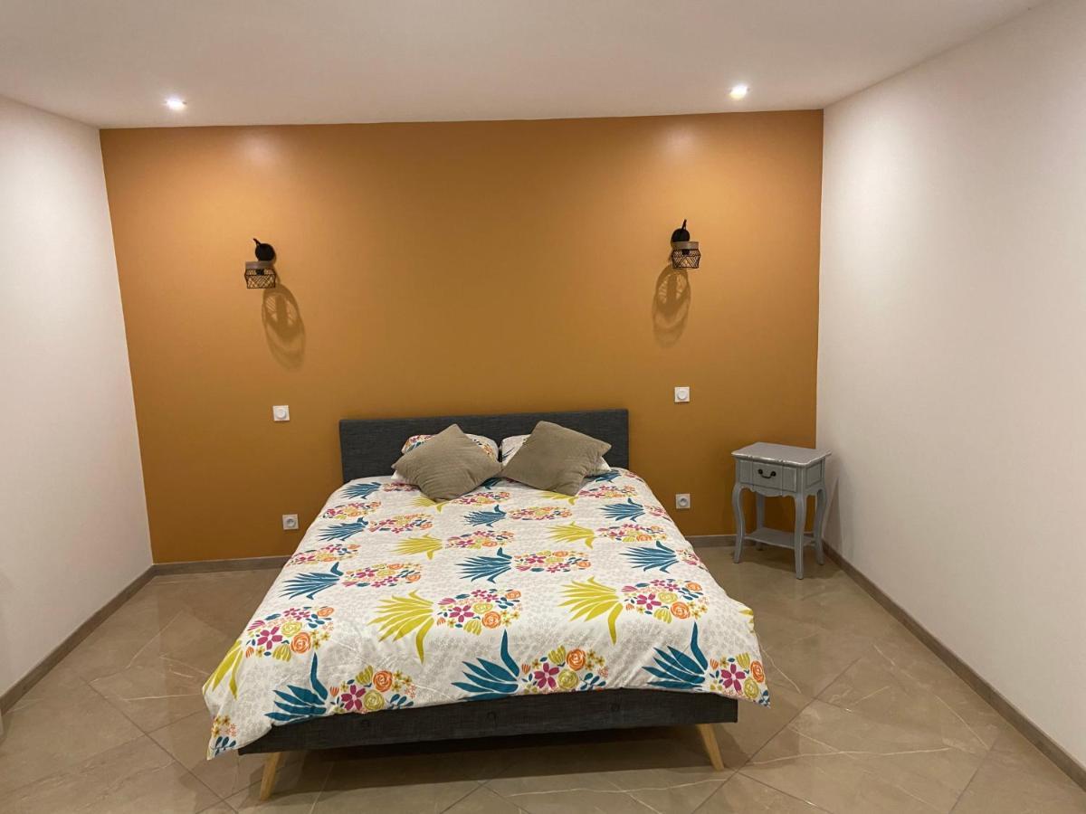Appartement T3 Dans Une Villa Neuf Drap Exterior foto